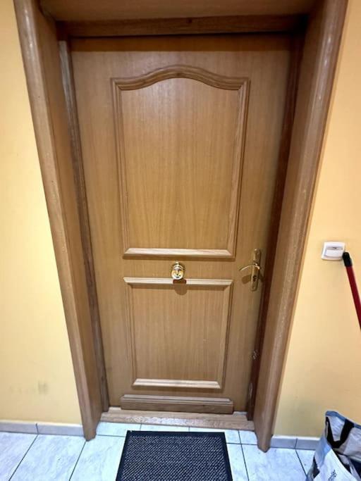 Appartement Cosy Avec Balcon Et Piscine Besançon Exteriér fotografie